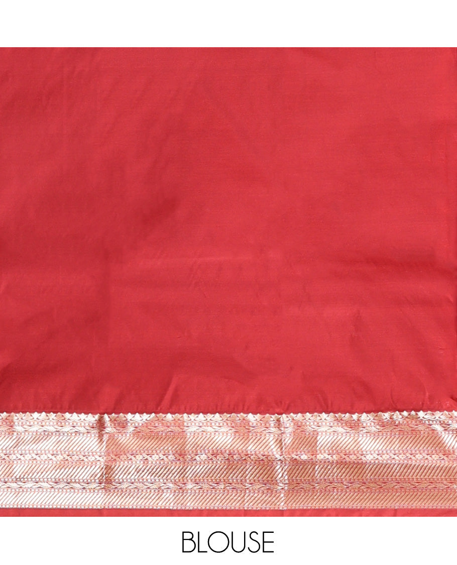 Brown Budget Silk Saree, Woven with Zari Buttas, Complemented by a Contrast Traditional Zari Border, Grand Pallu, and Contrast Blouse