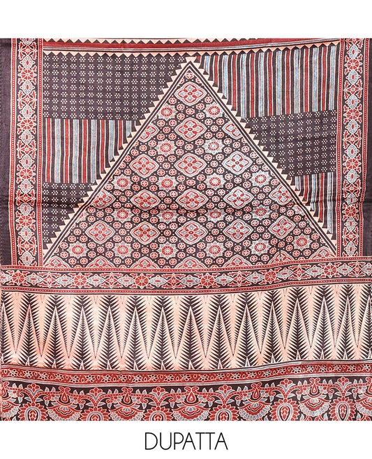 Onion Pink Material Chudidar Set