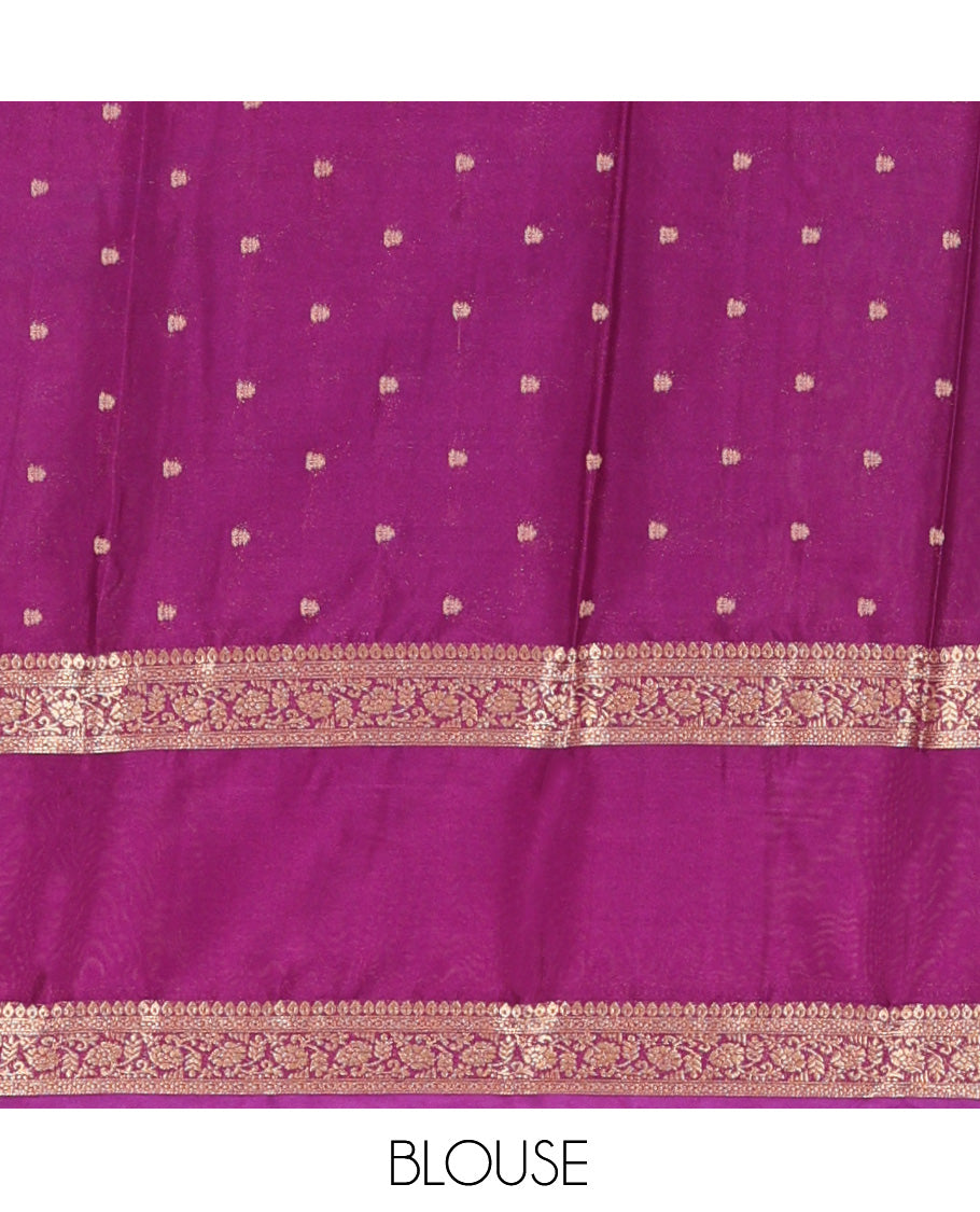 Turquoise Fancy Crepe Saree, Mesmerized with Floral Vine and Peacock Design, Complemented by a Contrast Traditional Zari Design Border, Intricately Designed Pallu, and Contrast Blouse