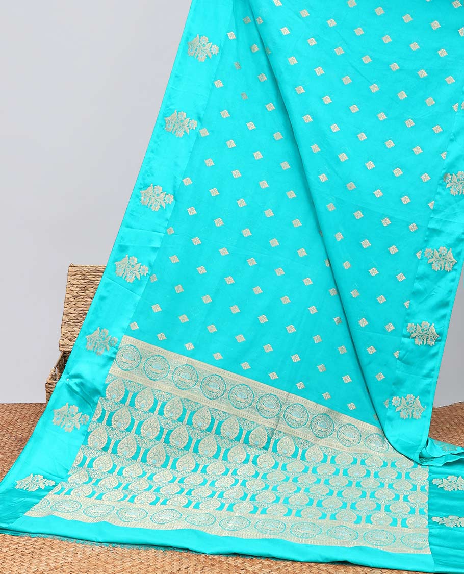 Green leaf motifs mushru silk saree with self floral design border & pallu of intricate zari design