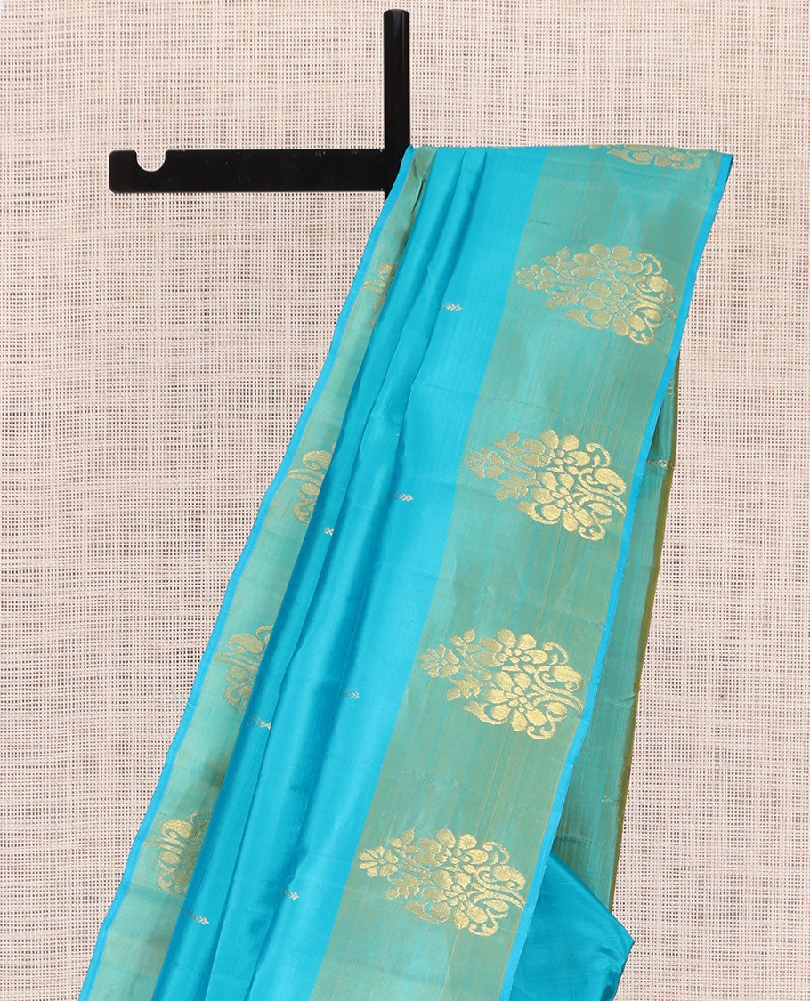 Blue Kanchipuram Silk Saree, Woven with Buttas, a Contrast Zari Buttas Border, Zari Design Pallu, and a Contrast Blouse