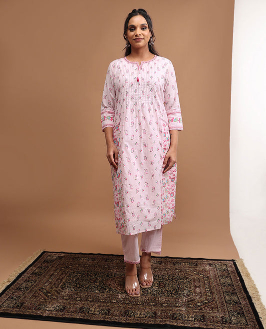 baby pink floral design round neck, 3/4 th sleeve,below knee lenght top with straight pants & floral printed dupatta