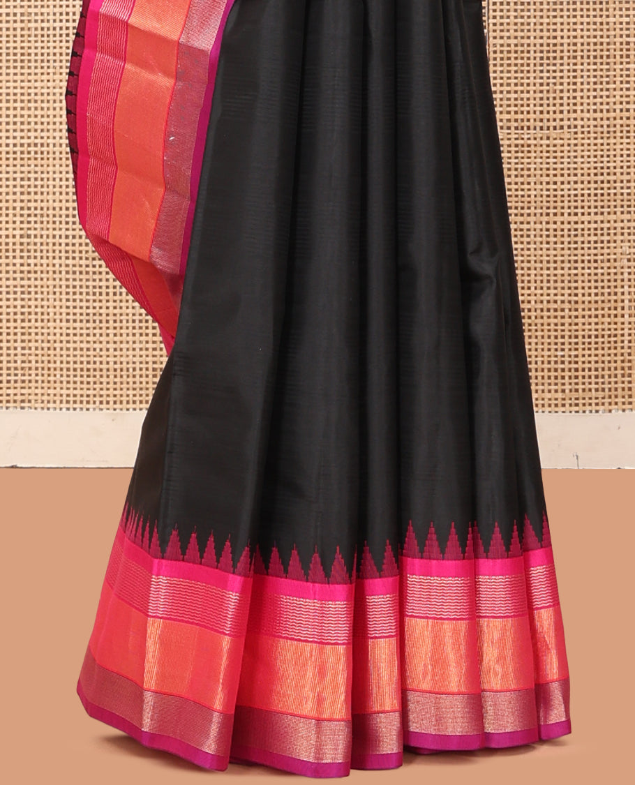 Black Plain Bangalore Silk Saree, Complemented by a Contrast Temple Ganga-Jamuna Border, Temple Pallu, and a Contrast Blouse
