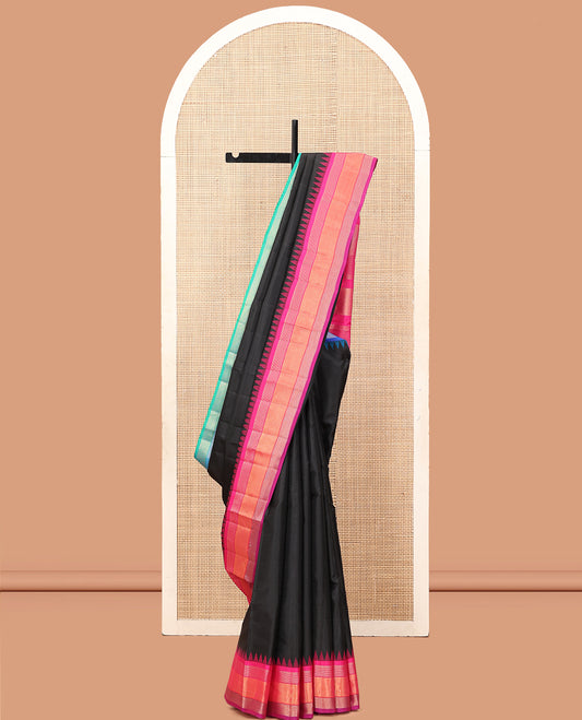 Black Plain Bangalore Silk Saree, Complemented by a Contrast Temple Ganga-Jamuna Border, Temple Pallu, and a Contrast Blouse