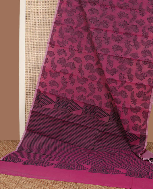 Borderless wine color feather-like leaf motifs woven semi-silk cotton saree, geometric patterned pallu