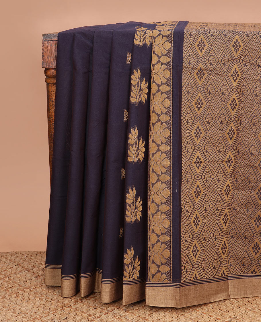 Blue floral buttas kanchi cotton saree, contrast border, and jaal pallu