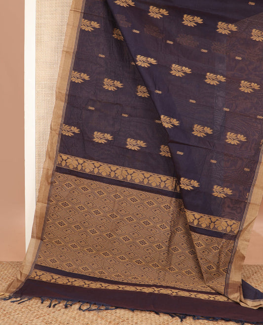 Blue floral buttas kanchi cotton saree, contrast border, and jaal pallu