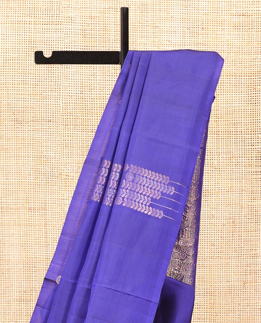 Borderless Blue Mayuri Soft Silk Saree, Mesmerized with Zari Buttas All Over Its Body, Self-Pallu of Geometric Designs, and Paired with a Matching Blouse