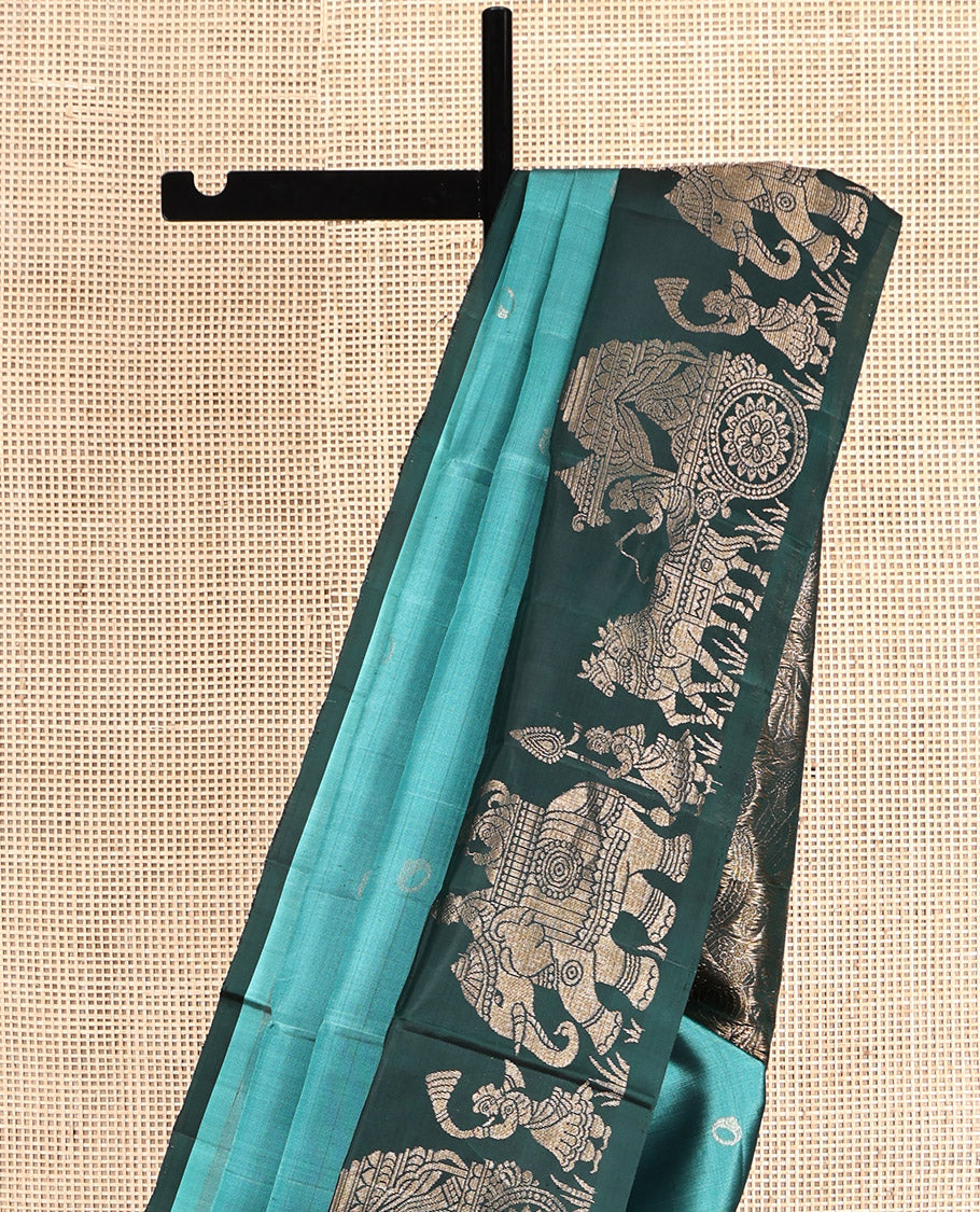Green Mayuri Soft Silk Saree, Elevated with Ring Motifs, Contrast King-Queen Wedding-Themed Border, Pallu Depicts Wedding Motifs, and a Contrast Blouse