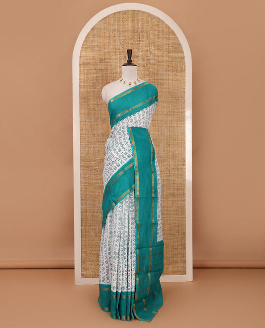 White-rama green Tamil letters printed Sungudi cotton saree, contrast rudraksham rettai pettu zari border, striped pallu & contrast veldhari striped blouse