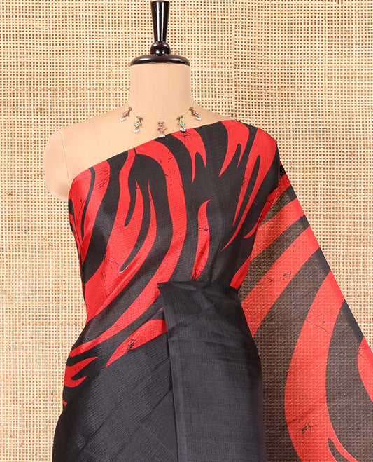Borderless Black Khadi Cotton Saree, Adorned with Batik-Style Vines Print, a Subtle Pallu, and a Matching Blouse