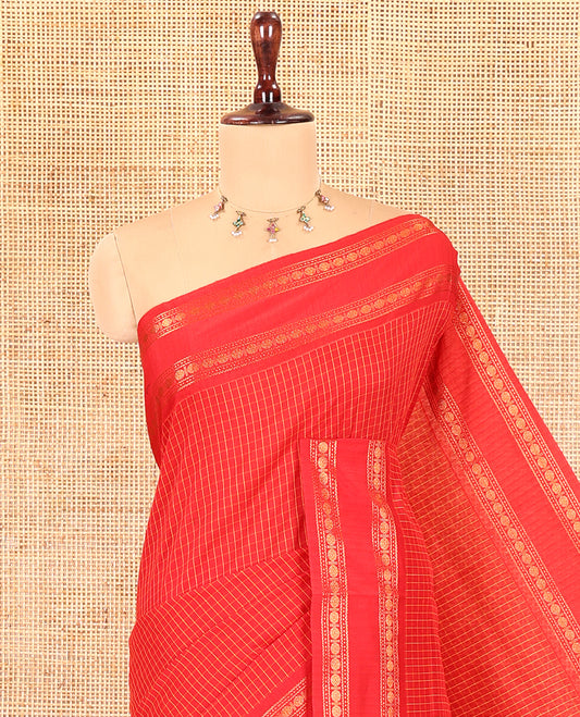 Maroon Checked Kalyani Cotton Saree, Contrast Rettai Pettu Rudraksham Border and a Matching Blouse