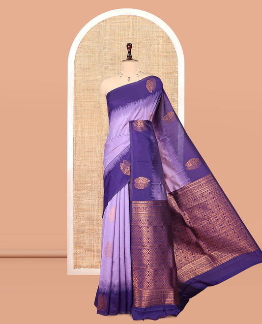 Lavender Kanchi Silk Saree, Adorned with Zari Buttas, a Contrast Zari Butta Border, Grand Pallu, and a Contrast Blouse