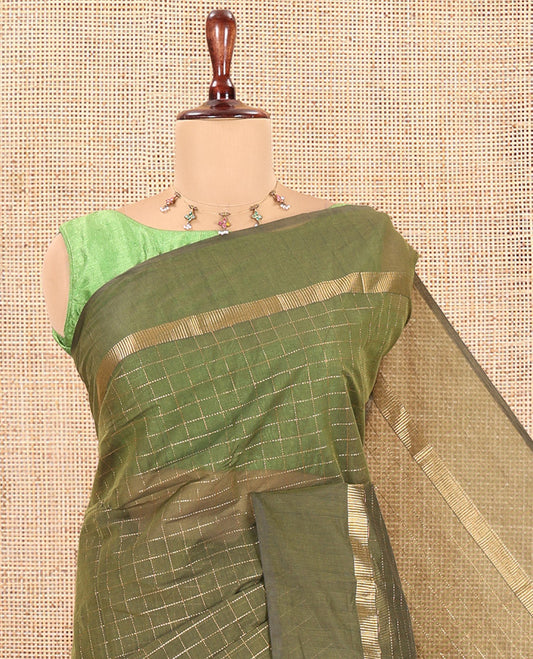 Green Chettinad Cotton Saree, Embellished with Checks, a Kaal Eragina Border, Striped Pallu, a Matching Blouse
