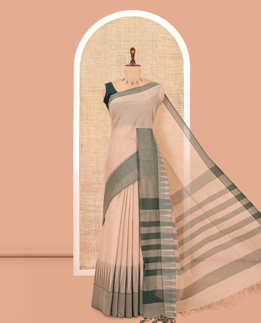 Chikku Plain Cotton Saree