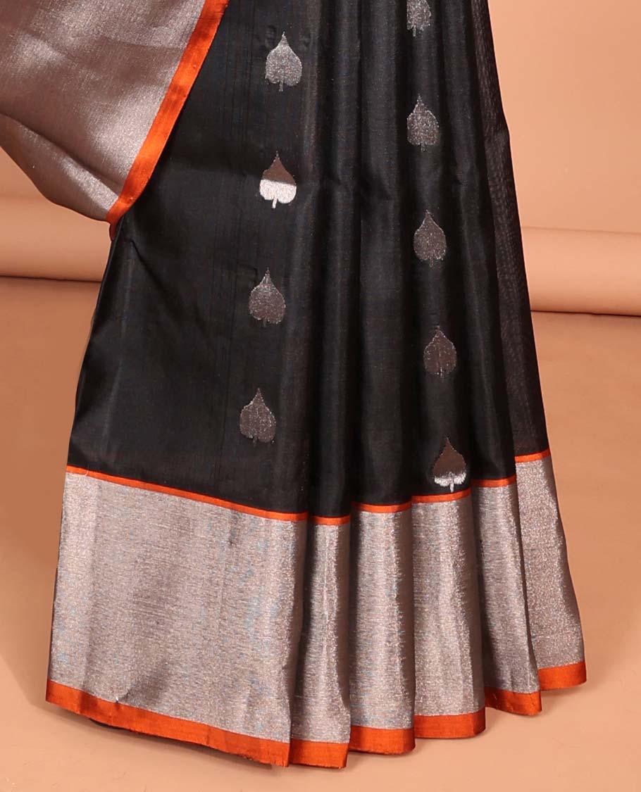 Black leaf motifs vengatagiri pure silk saree contrast bavanji border & parrot motifs pallu