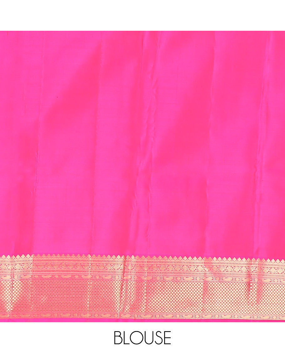 Pink zari buttas silk saree, zari border of thilakam mokku, muthu, kodi visiry, and then kuli kann designs, and traditional steeped pallu