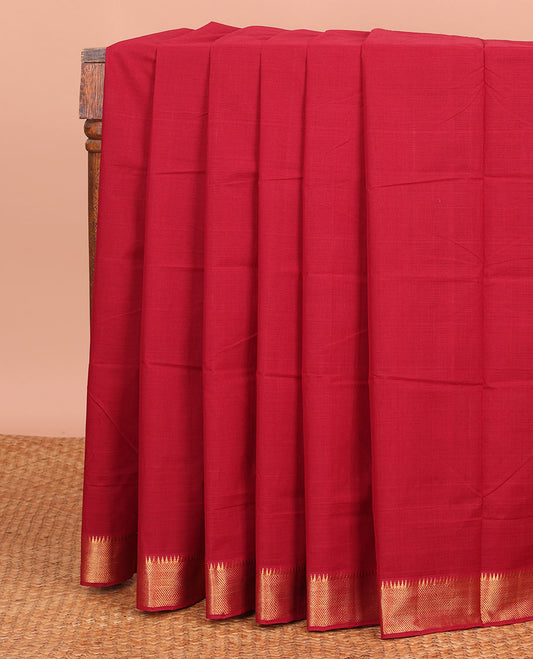 Red Plain Mangalagiri Cotton Saree, Elevated with Traditional Zari Design Border, Gleaming Zari Pallu, and Paired with a Matching Blouse