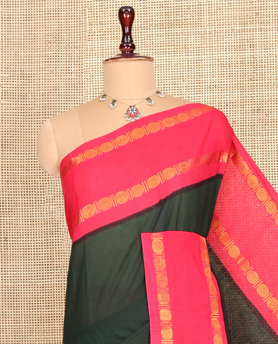 Green Plain Sungudi Cotton Saree