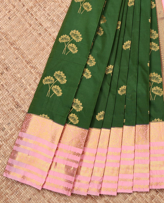 Green Budget Silk Saree, Artfully Detailed with Zari Buttas, Complemented by a Contrast Traditional Zari Border, Grand Pallu, and a Contrast Blouse