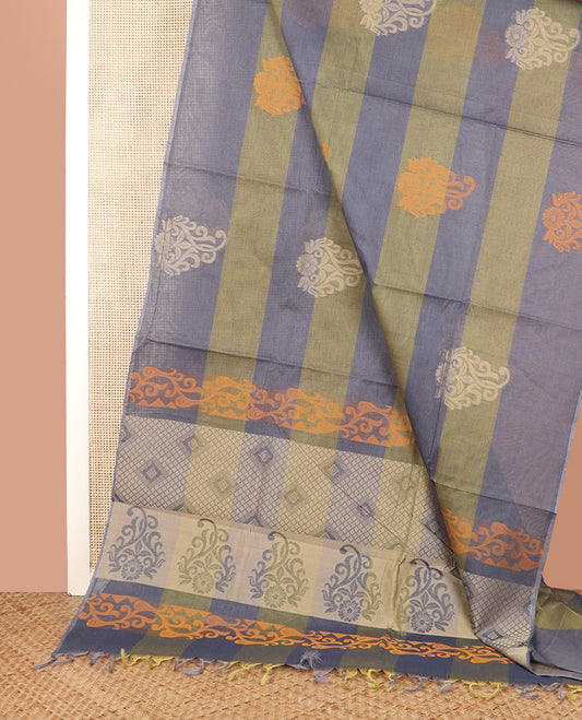 Borderless Green and Grey Coimbatore Cotton Saree, Vibrantly Designed with Buttas All Over Its Body, Complemented by Pallu of Floral-Geometric Designs, and Paired with a Matching Blouse