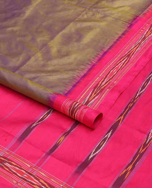 Green plain ikkat saree, contrast ikkat border & pallu of ikkat design