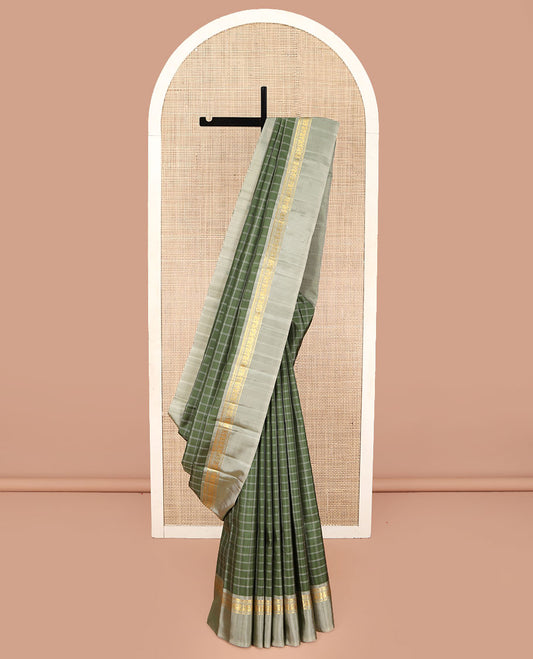 Olive Kanchipuram Silk Saree, Enthralled with Medium-Sized Checked Design All Over Its Body, Complemented by a Contrast Kal Eragina Border of Thilakam Mokku, Banaras, Muthu, and Mayil Designs, Subtly Striped Pallu, and Paired with a Contrast Blouse