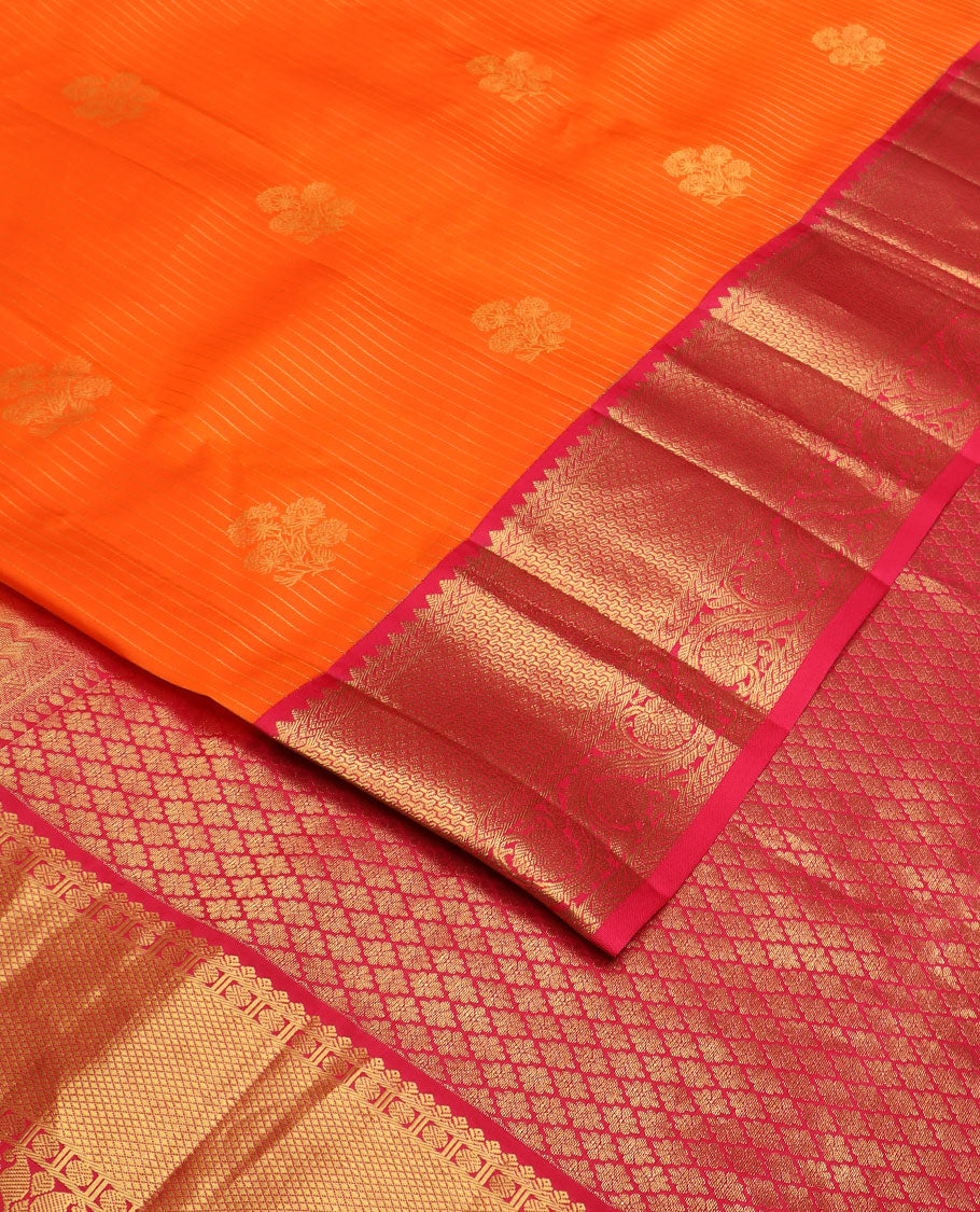 Orange zari designs silk saree, contrast border of rekku,kathir, then kuli kann & kodi visiry & jaal pallu