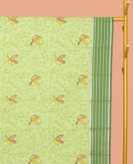 Green Chirala Cotton Saree, Accentuated with Floral-Bird Print, a Contrast Border, Printed Pallu, and a Matching Blouse