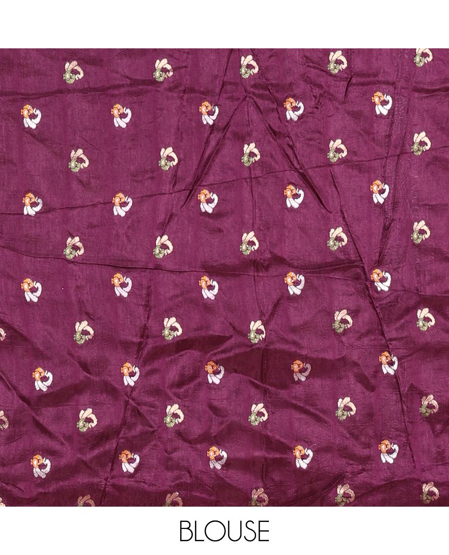 Purple Russian Silk Saree Featuring Double-Sided Plain and Central Zari Elephant Motifs Weave, Accentuated by a Subtle Traditional Zari Border, Enhanced with a Zari-Designed Pallu, and Paired with a Blouse Depicting Meenakari Peacocks