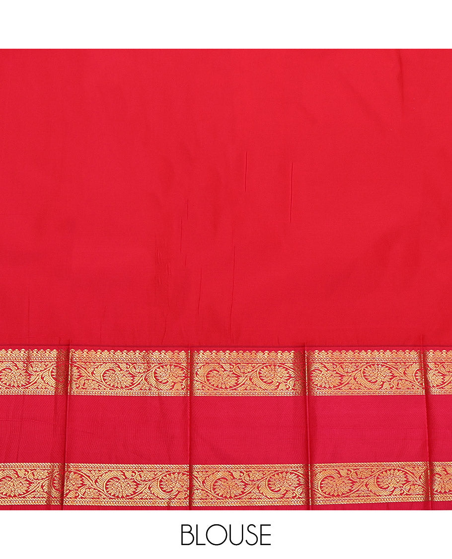 Green Budget Silk Saree, Woven with Zari Buttas, Contrast Tradittional Zari Rettai Pettu Border, Grand Pallu, and a Contrast Blouse