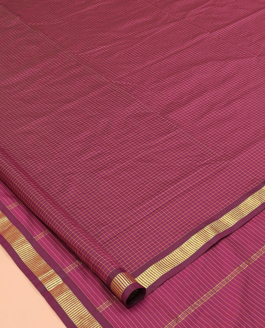 Purple Checked Nine-Yard Saree, a Zari Border, Striped Pallu, and No Blouse