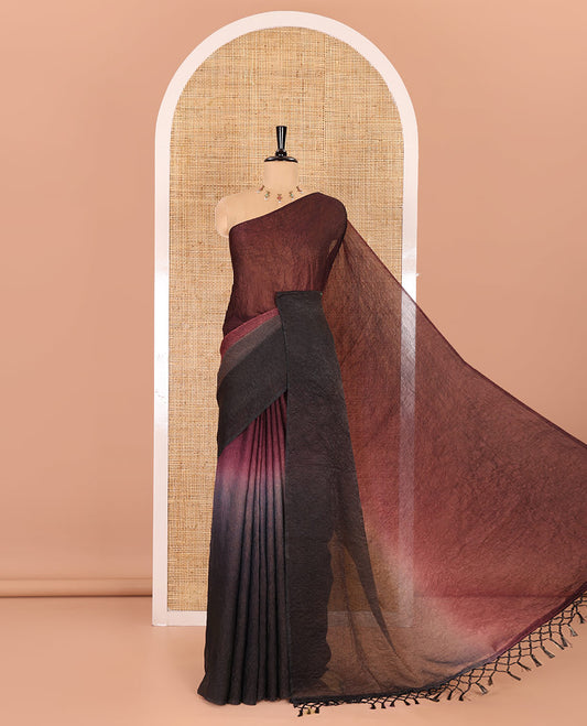 Borderless wine and black ombre-style crushed plain fendy chiffon saree, self-pallu, and a matching plain blouse
