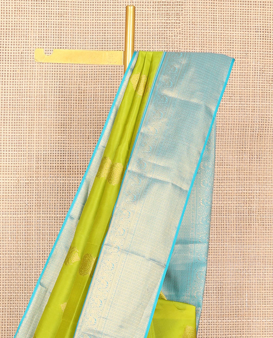 Green zari buttas Vasundhara silk mix saree, contrast traditional zari border & pallu features diagonal kodi visiry designs