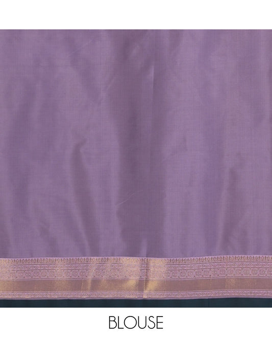 Green chakra buttas semi-soft silksaree,contrast ganga jamuna rettai pettu traditional border & pallu of paisley & stripes