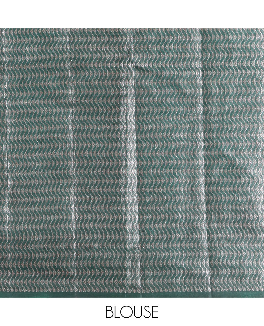 Green Tusser Silk Saree, Delicately Woven with Floral Design, a Zari Border, Floral Pallu, and a Matching Blouse