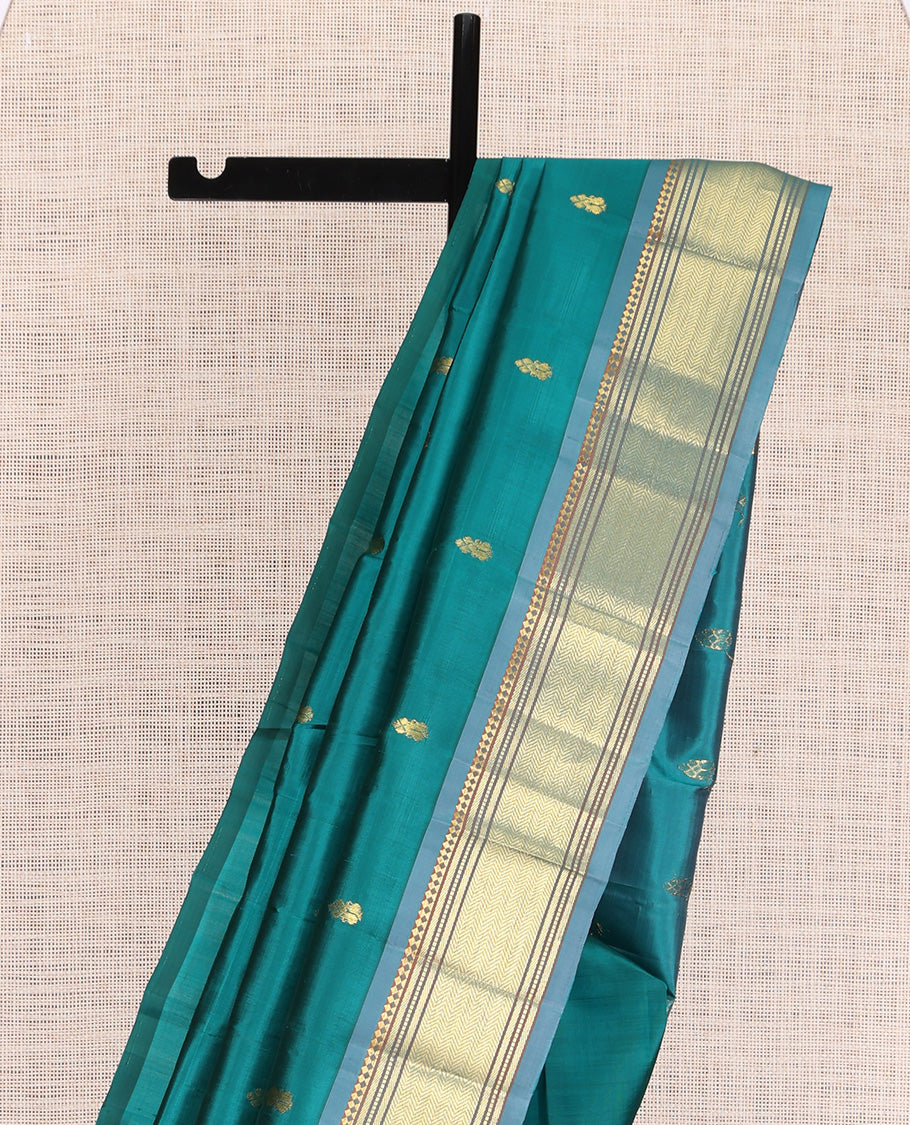 Blue Woven Contrast Kanchipuram Silk Saree