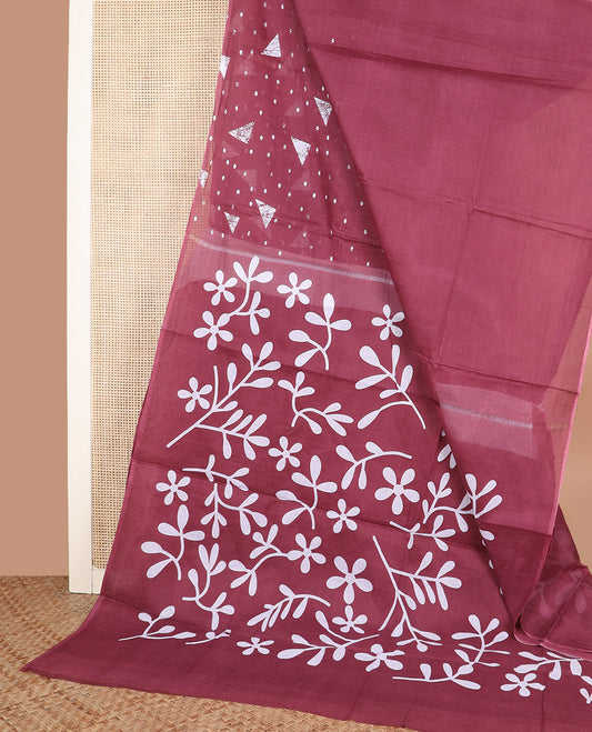 Borderless maroon geometric motifs batik printed mixed cotton saree, floral printed pallu