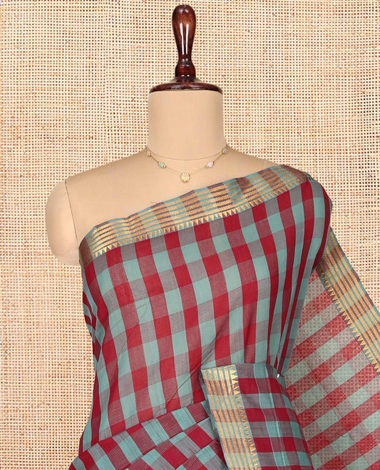 Multi-Color Checked Mangalgiri Cotton Saree, Highlighted by Zari Temple Border, Zari-Striped Pallu, and Paired with a Matching Blouse