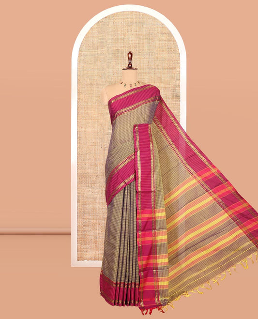 Mehendi Checked Mercerised Cotton Saree, Contrast Rettai Pettu Rudraksham-Temple Border, a Self-Pallu and a Matching Blouse