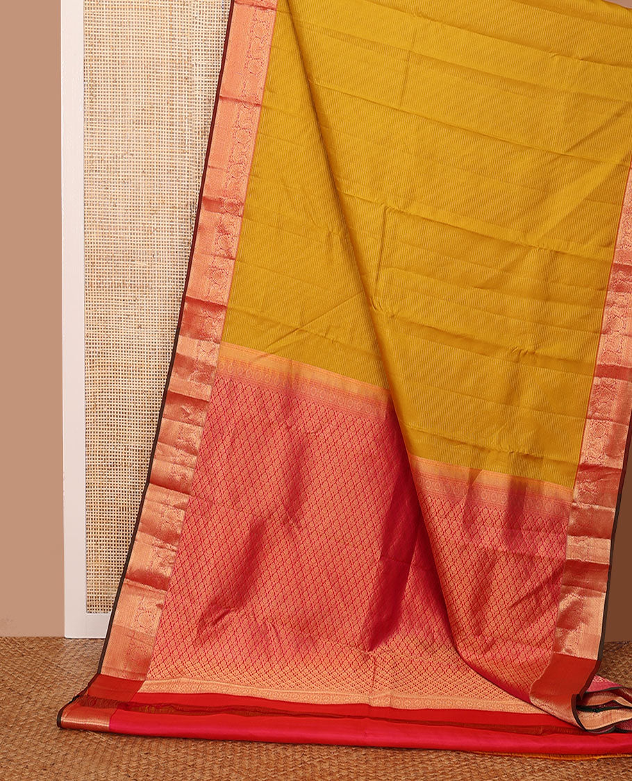 Yellow zari striped silk saree, contrast jaal pallu & zari border of muthu, kodi visiry, mayil & vanki designs
