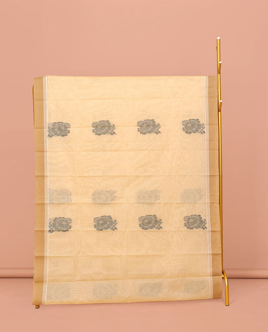 Yellow Kanchi Cotton Saree, Detailed with Buttas on Its Body, Complemented by a Contrast Border, a Pallu of Buttas and Stripes, and Paired with a Matching Blouse