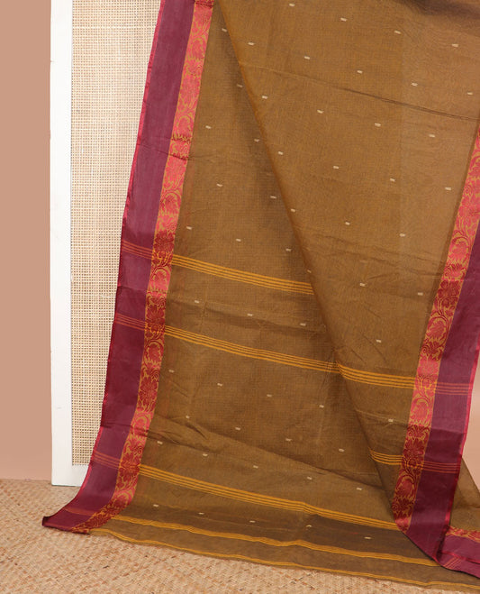 Green floral motifs bengal cotton saree with contrast floral design border & striped, motifs pallu