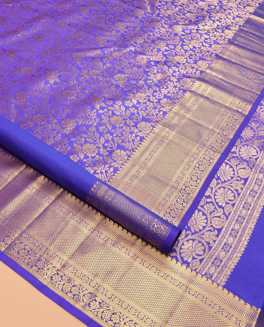 Blue Kanchipuram Wedding Silk Saree, Gleamed Up with Jacquard Design, Zari Border of Manga, Kathir, Banaras, Kodi Visiry, and Kuyil Kann, Grand Pallu, and Matching Blouse