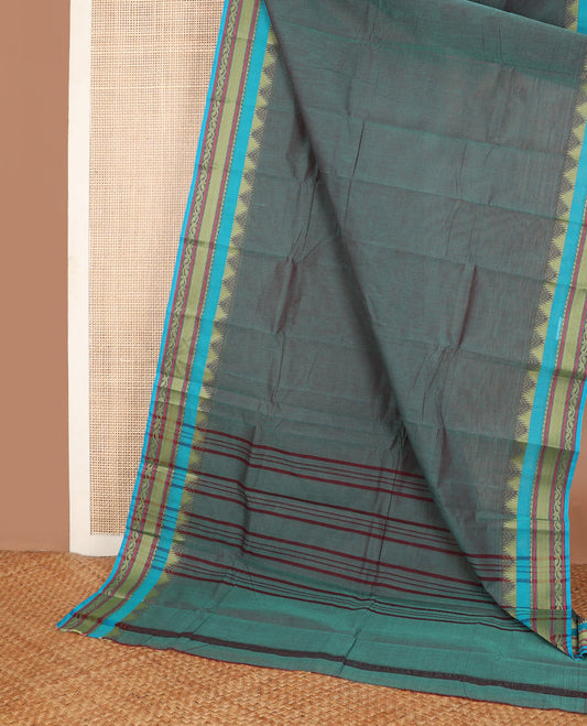 Green plain Chettinad cotton saree, contrast rettai pettu traditional zari border & vertical striped pallu