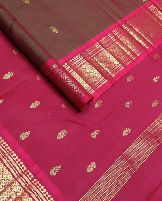 Brown zari buttas kanchipuram silk saree, contrast one-sided border of panner sombu,banaras,muthu & jaal & zari design pallu