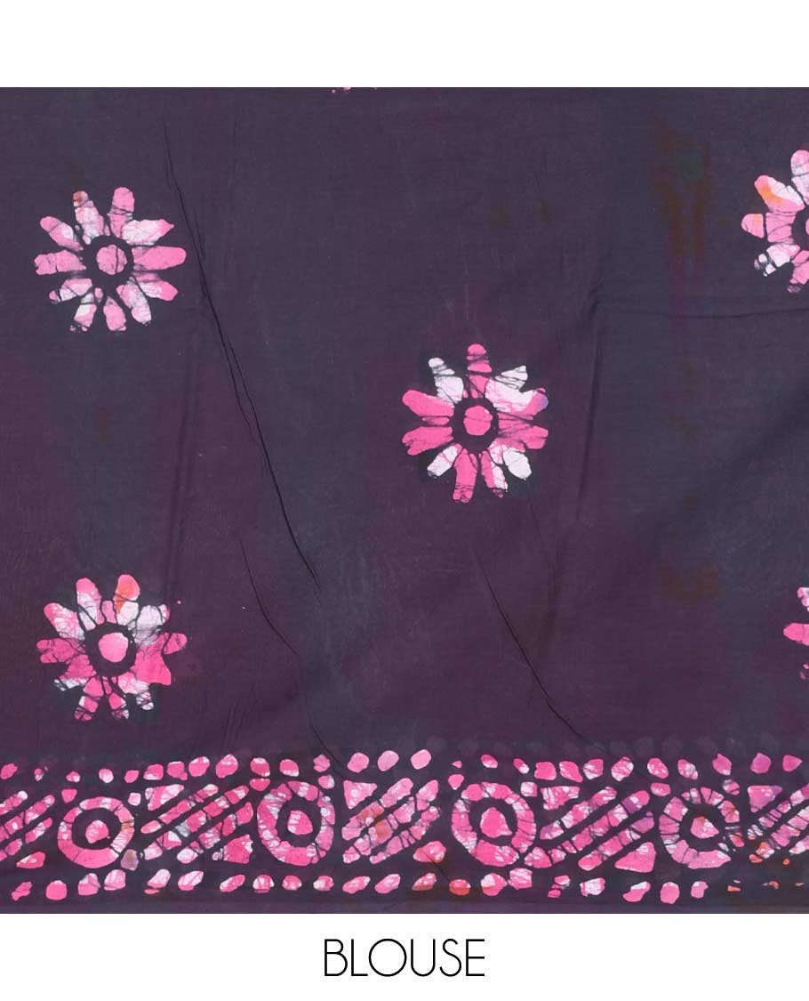 Multi-color geometric batik printed mul mul cotton saree, batik printed border, and pallu of batik print