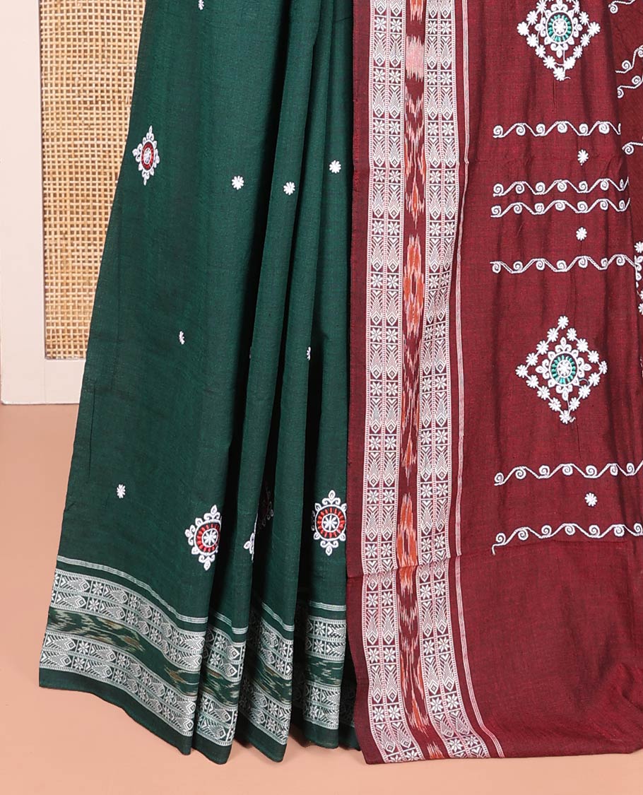 Dark Green Odisha Cotton Saree, Delicately Woven with Buttas and Checks All Over the Body, Complemented by a Contrast Temple Border of Geometric and Animal Motifs in Hazily Weaves, Pallu Depicts Hazily Patterns, and Has No Blouse