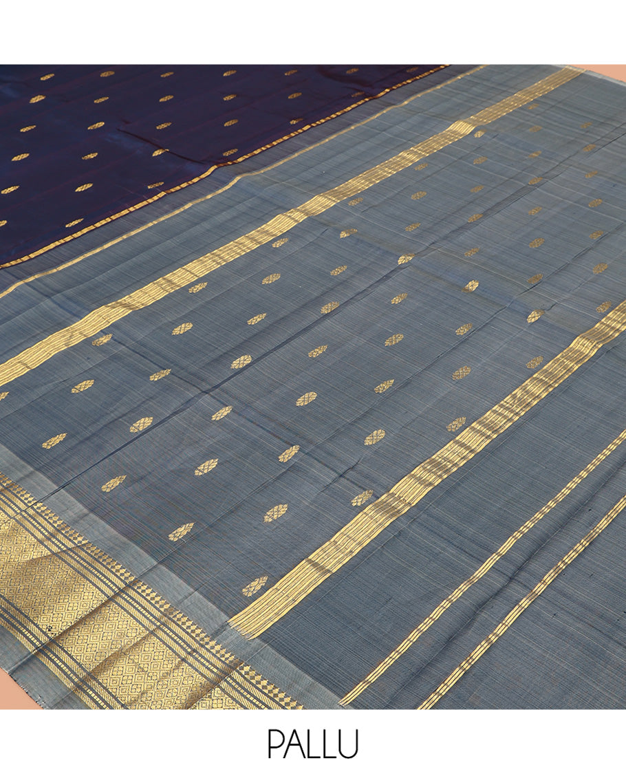 Blue Kanchipuram Silk Saree, Woven with Zari Buttas, Complemented by a Contrast Border of Panner Sombu, Banaras, Muthu, and Jaal Design, Zari Design Pallu, and No Blouse