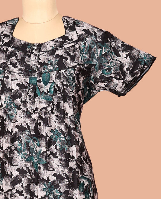 Black Abstract Print Cotton-Blended Nighty